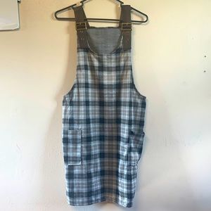 Dress, short with pockets